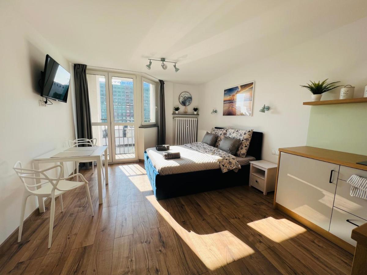 Mare E Monti Apartments Катовіце Екстер'єр фото
